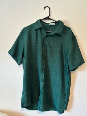 Short Sleeve Button-Up Shirt - Green